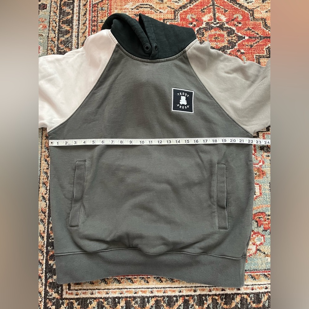 Teddy Fresh Gray Cream Black Colorblock Hoodie Mens Medium Long Sleeve - Picture 10 of 11